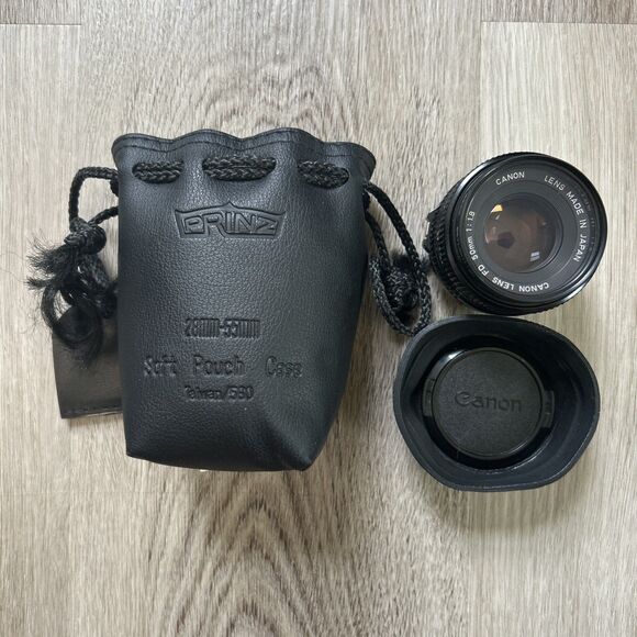 Canon FD 50mm f1.8 MF Standard Lens w/ Hoya 52mm Skylight Filter & Caps Japan